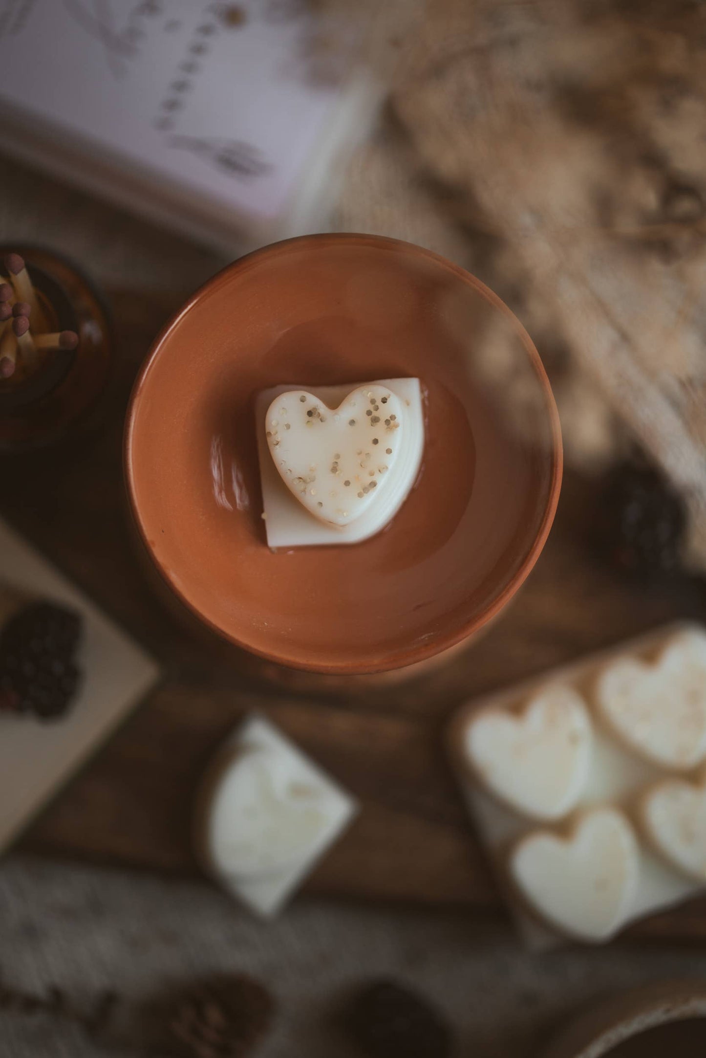 Cotton & Cashmere Scented Heart Clamshell Soy Wax Melts