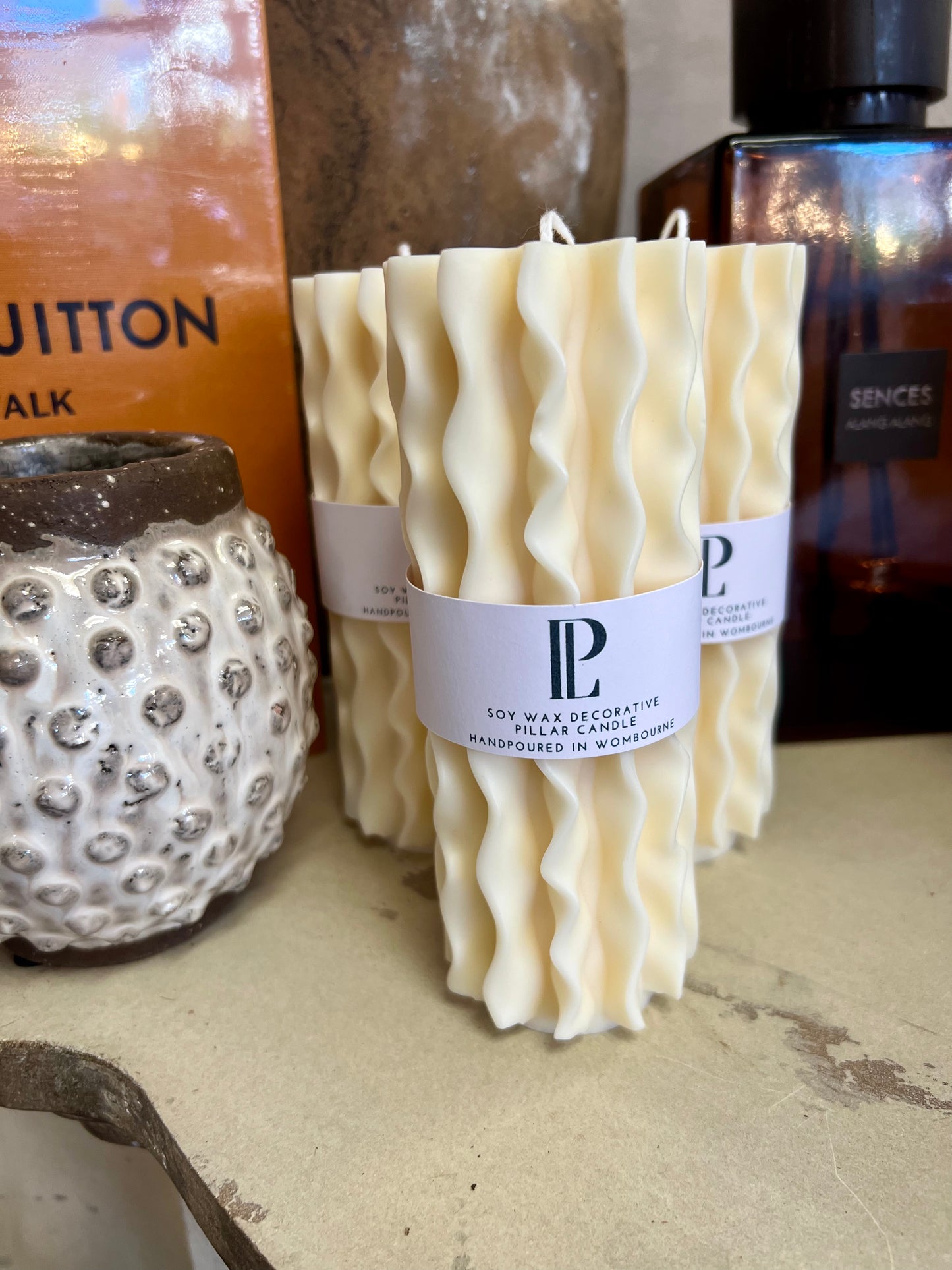 Ribbon Wave Pillar Candle