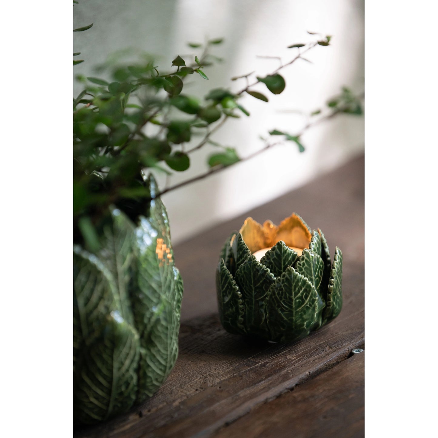 Green Nea Leaf Candle Holder