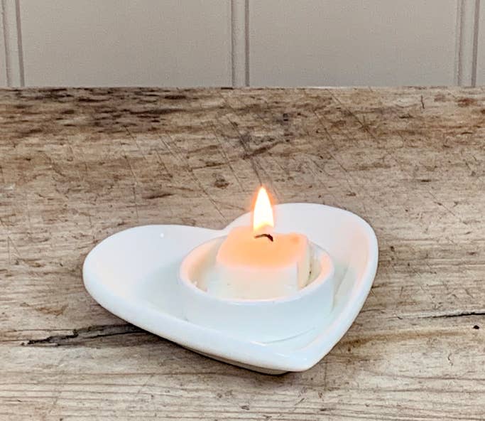 White Heart T-Light Holder