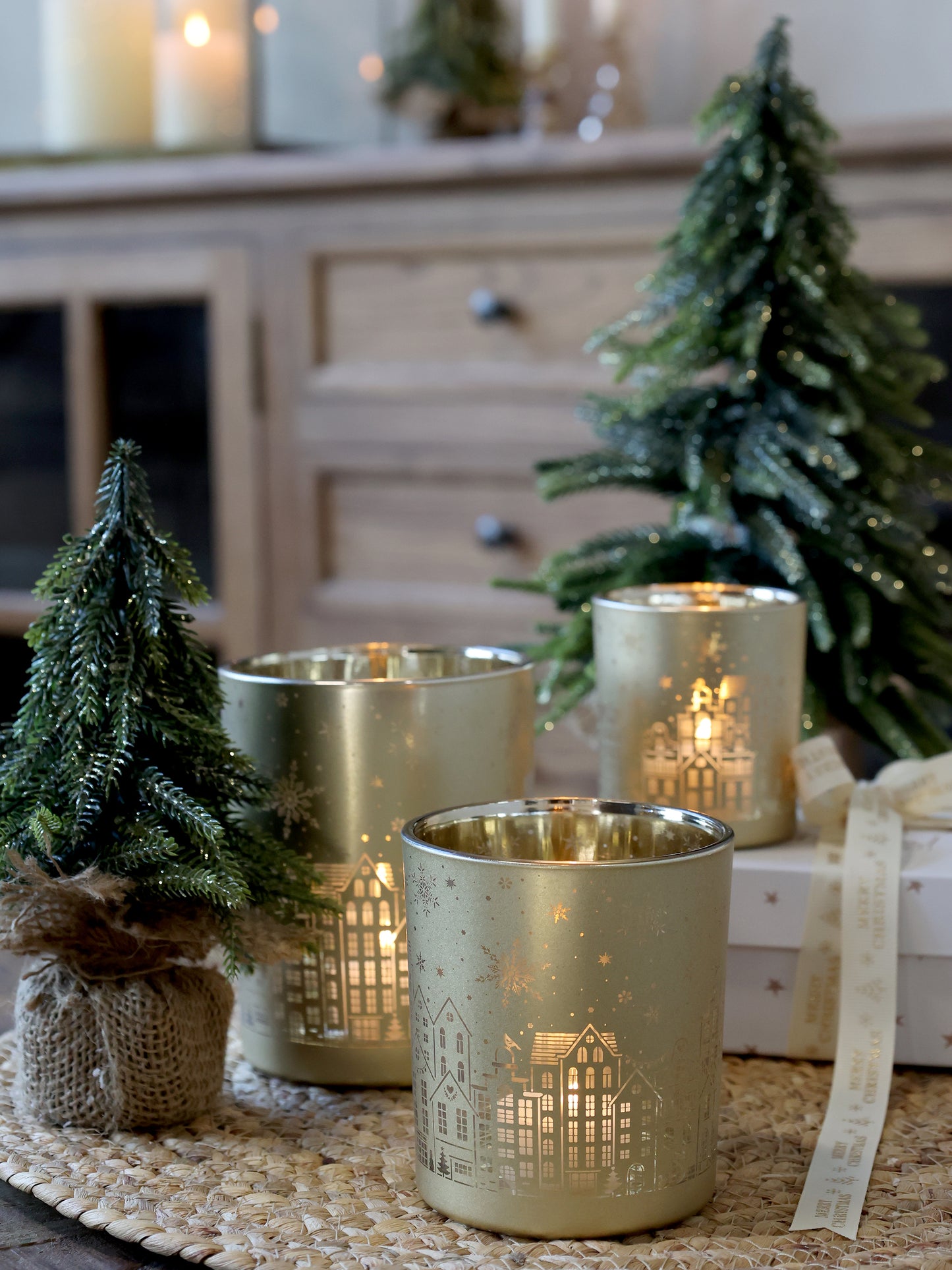 Medium Gold Glitter Tree