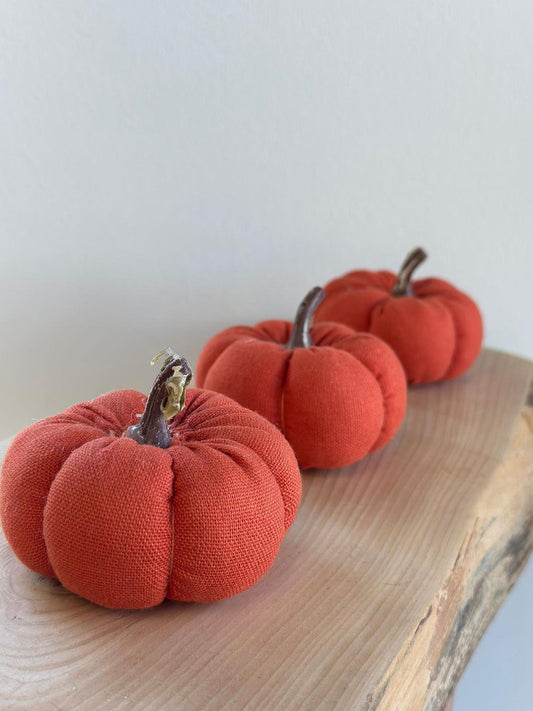 Set Of 3 Orange Pumpkins