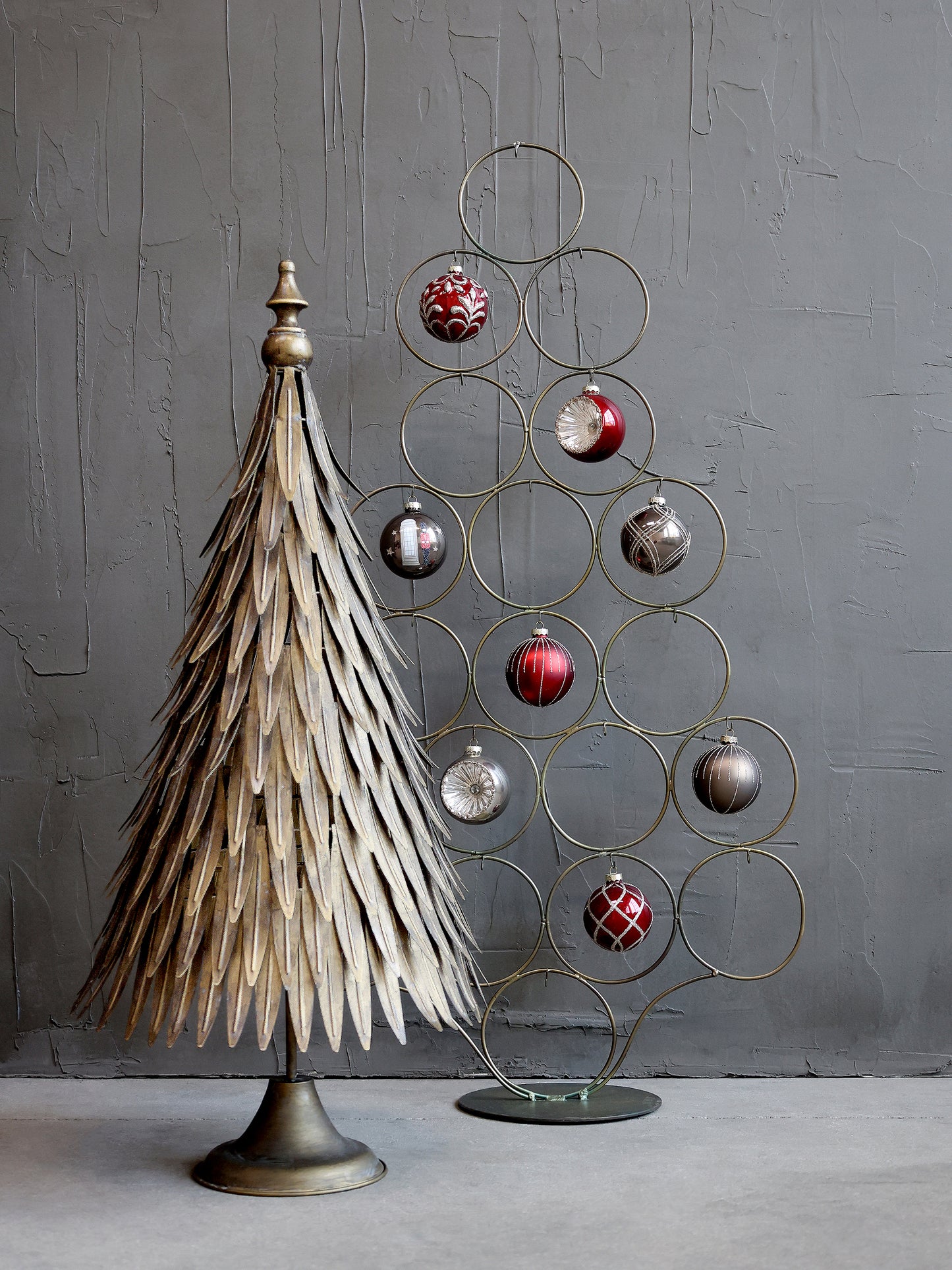 Red Glitter Striped Bauble