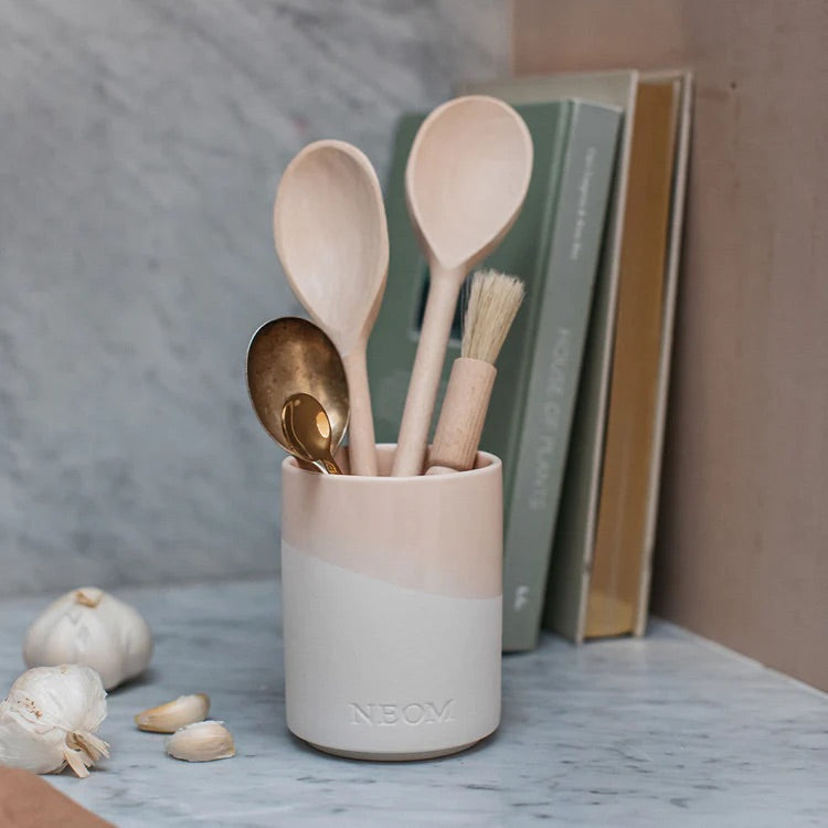 NEOM Ylang Ylang, Vetivert & Tonka Bean Scented Candle 2 Wick Peony Lane