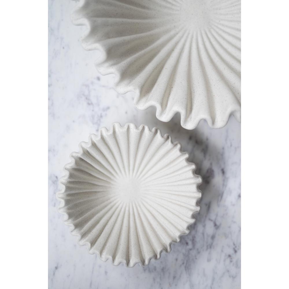 Ruffle White Lined Bowl