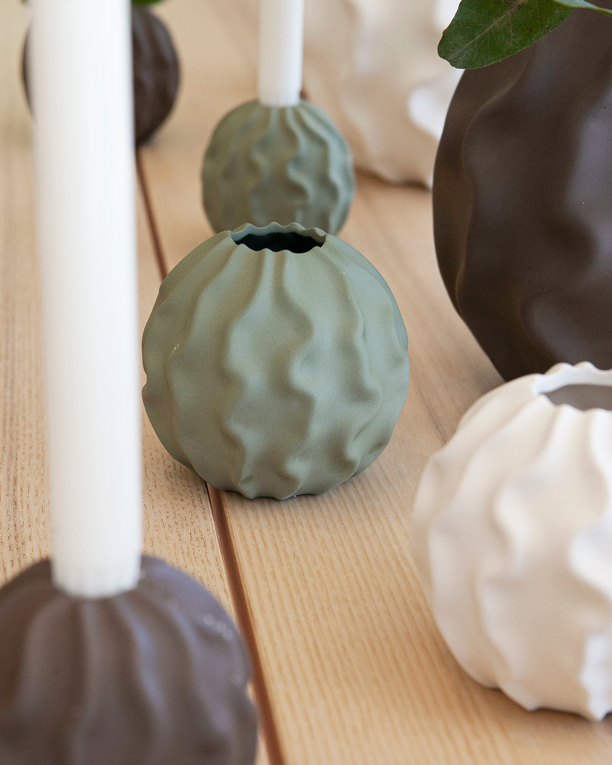 Matte Green Wave Ball Vase
